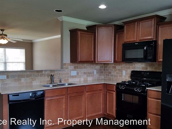 5th image of 8509 SW 48th St