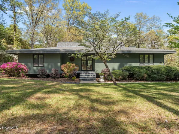 240 Maples Road, Southern Pines, NC 28387