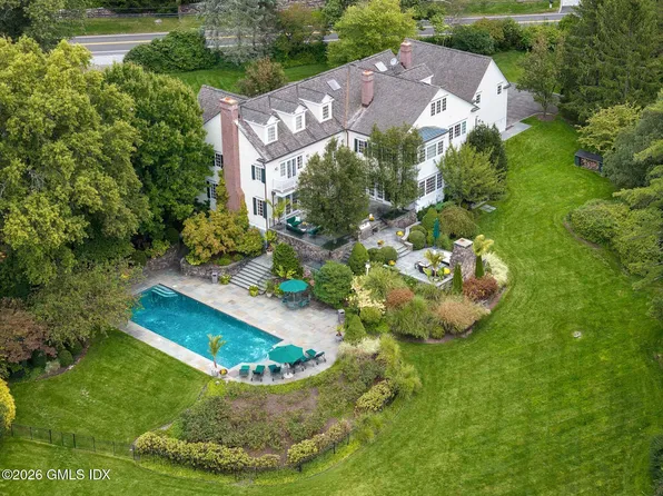 174 Round Hill Rd, Greenwich, CT 06831