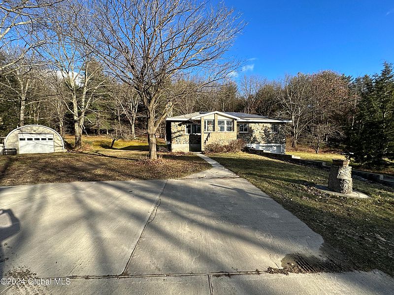 2nd image of 104 Stuffle Street
