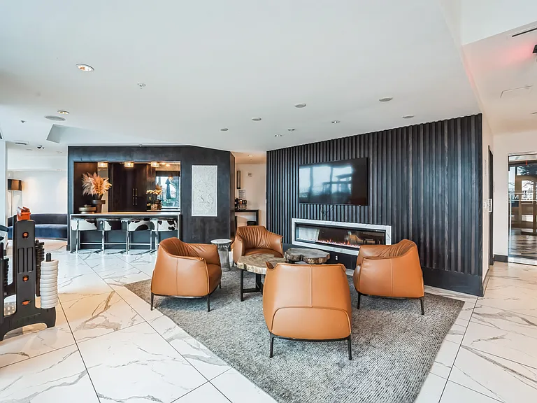 400 W Peachtree St NW #2810 — Photo 20