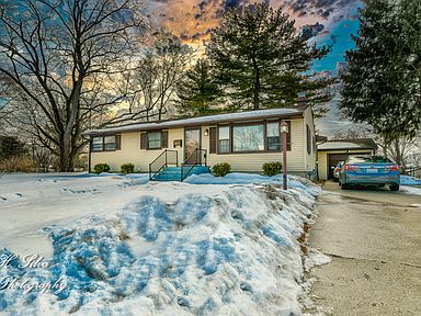 355 W James Way Cary Il Zillow