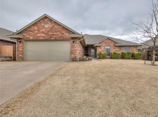 2716 NW 168th St, Edmond, OK 73012