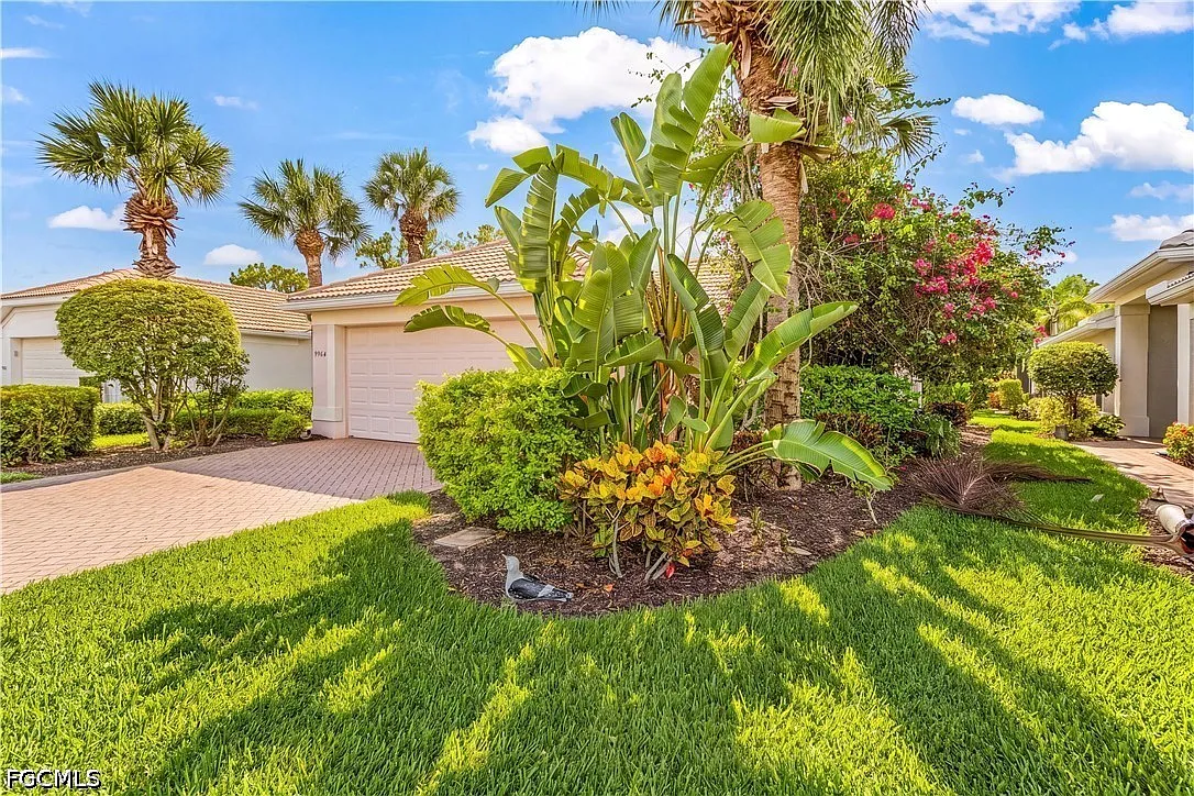 3 bed, 2.0 bath, 1514 sqft, $5,650 — Photo 3