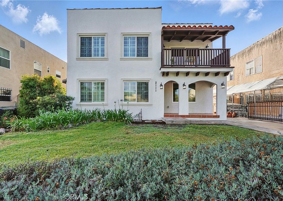 2111 S Bronson Ave, Los Angeles, CA 90018 | MLS #DW25230658 | Zillow