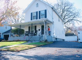 66 N Hoadley St, Naugatuck, CT 06770