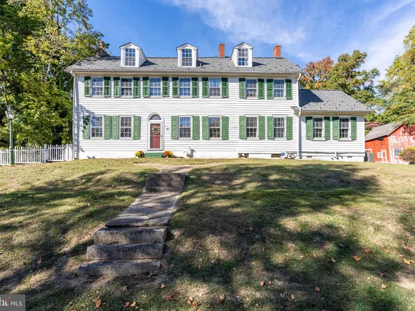 55 Lower Morrisville Rd, Fallsington, PA 19054