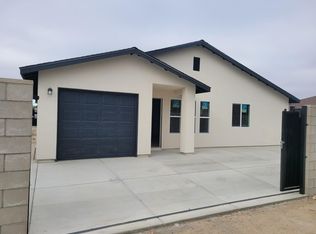 1808 Dover St, Delano, CA 93215