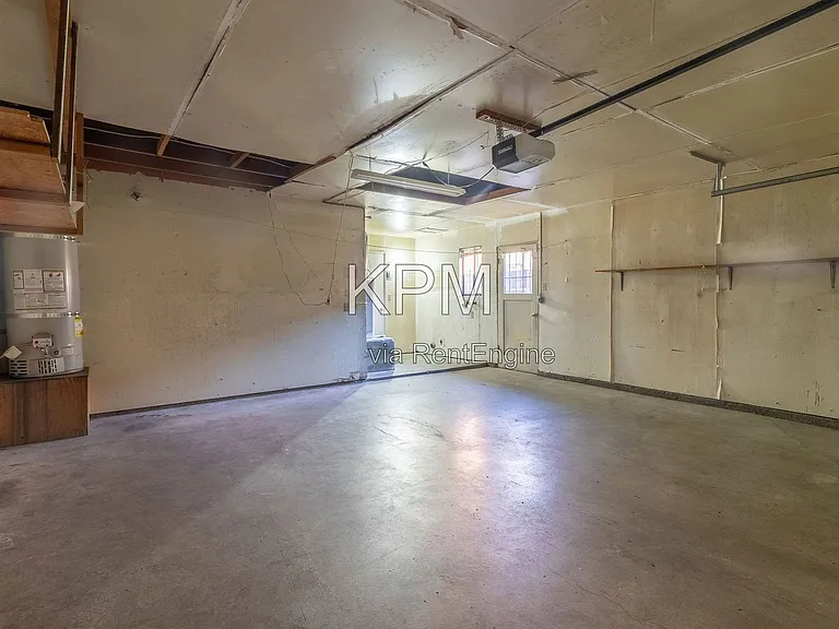 3525 Mill Springs Dr — Photo 27