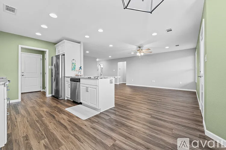 3420 Garden Club Dr — Photo 13