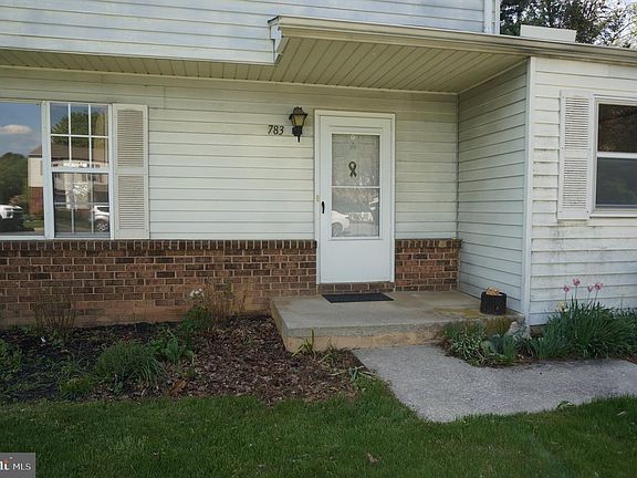 4th image of 783 Blue Jay Rd