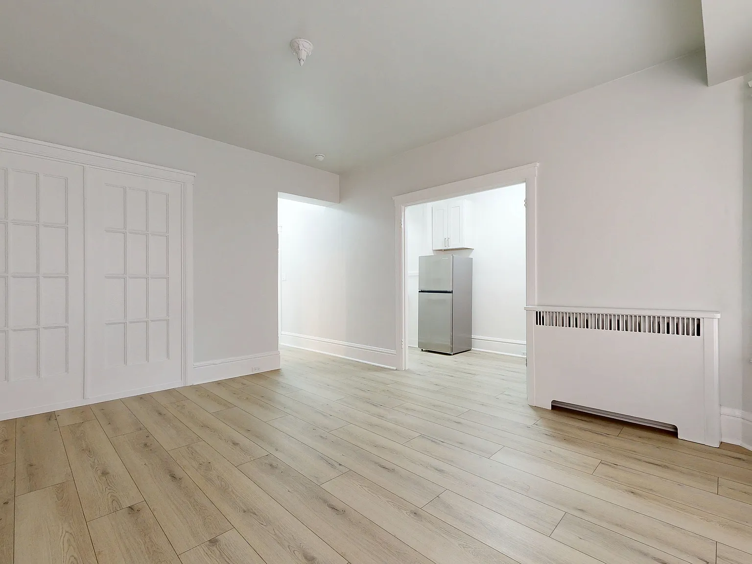 Lower Nob Hill Studio with Shared Laundry | Pet Friendly — Photo 3