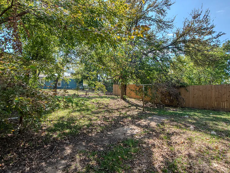 125 Vandenburg Dr #101 — Photo 27