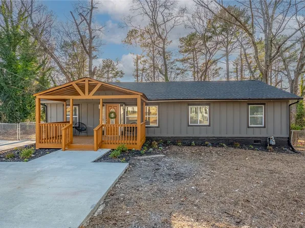 19 Prosperity Ct, Greenville, SC 29605