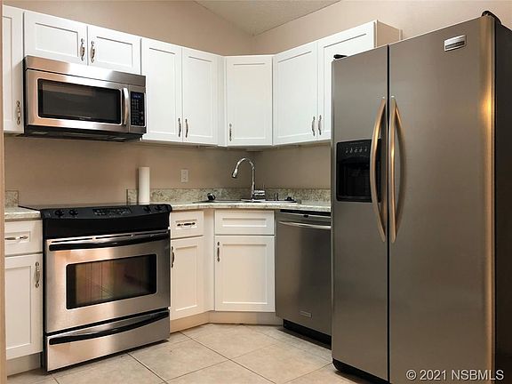 2nd image of 3528 Linwood Ct