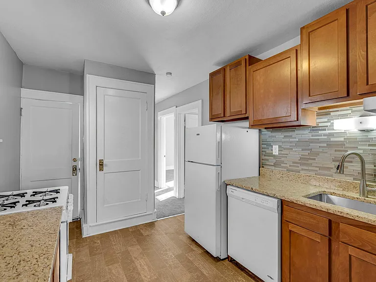 7537 Dale Ave #2 — Photo 15