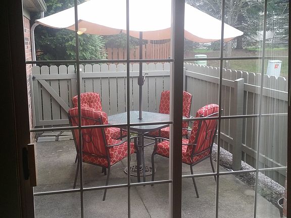 3rd image of 2864 Laurel Wind Blvd