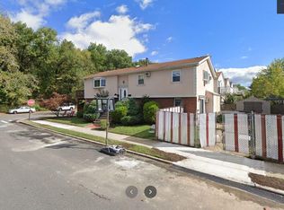 910 Westwood Ave, Staten Island, NY 10314