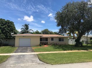 4851 NW 7th St, Plantation, FL 33317