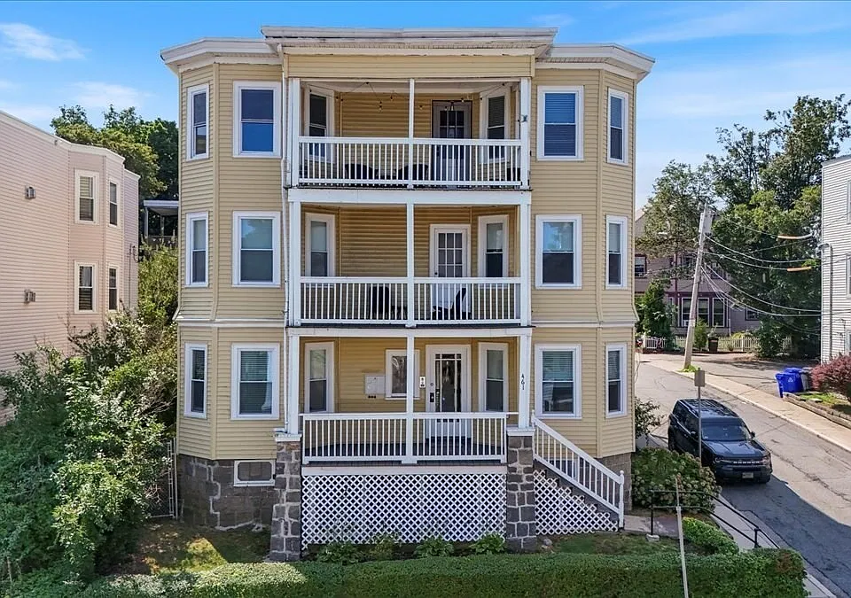 461 Ashmont St #3