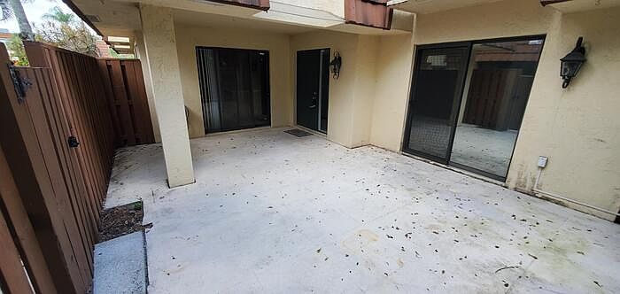 1st image of 5244 Cedarbend Dr APT 4