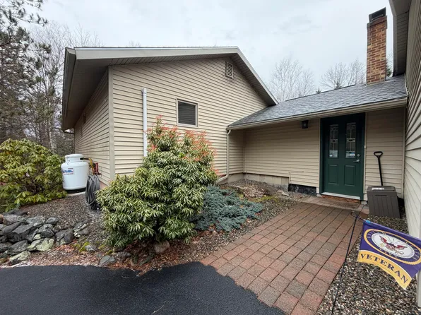 14 Ackley Way, East Machias, ME 04630