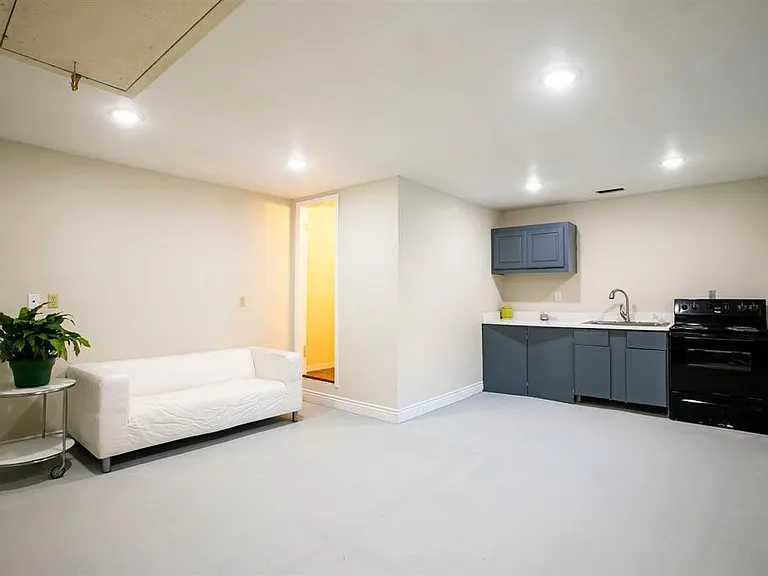 7027 Alpha Rd #1 — Photo 3