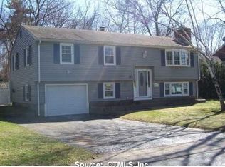 46 Woodside Ln, Plainville, CT 06062