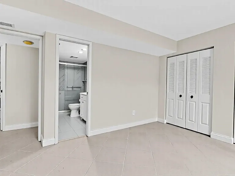 2455 Lindell Blvd #3401 — Photo 24