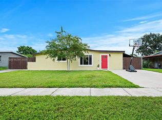 5641 SW 37th Ct, Davie, FL 33314