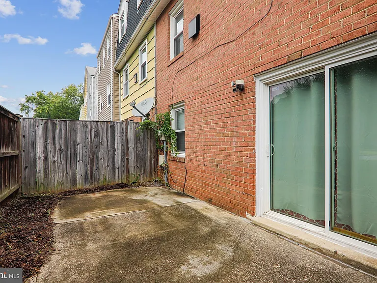 81 Watkins Park Dr #41 — Photo 11