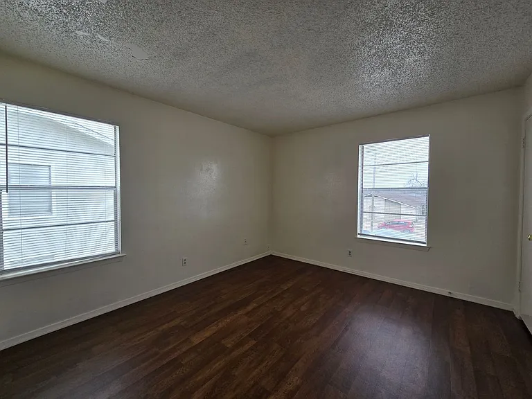 1309 Quail Cir #D — Photo 10