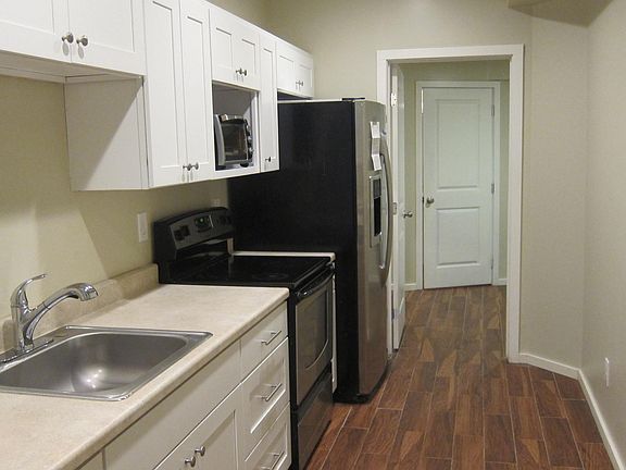3rd image of 4338 Latona Ave NE #B