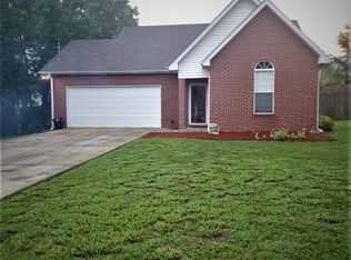 658 Mable Dr, La Vergne, TN 37086