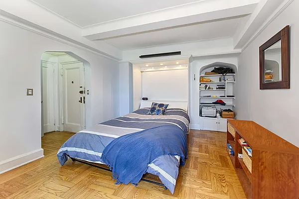 Rented by Halstead Real Estate | media 11