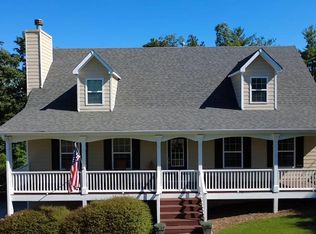 348 S Woods Dr, Jasper, GA 30143