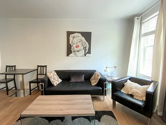 Rented by Oxford Property Group | media 1