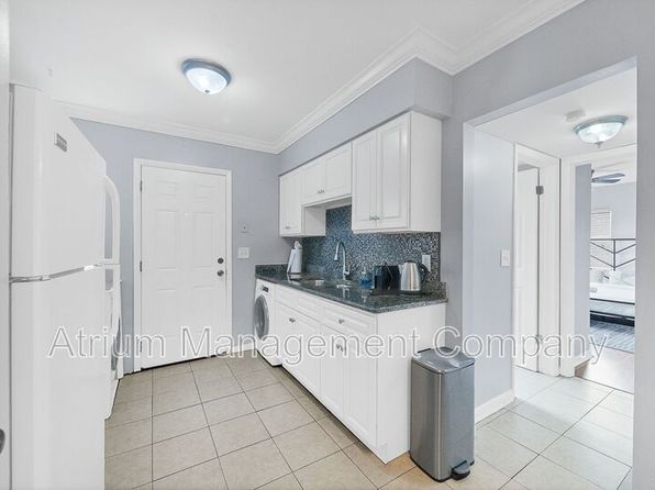 3808 W El Prado Blvd APT 11