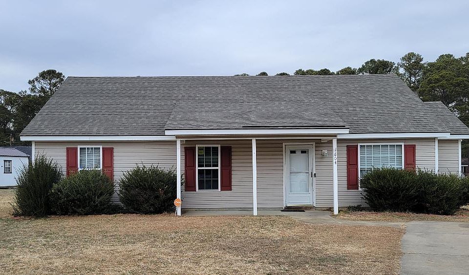 1st image of 604 Colby Ct