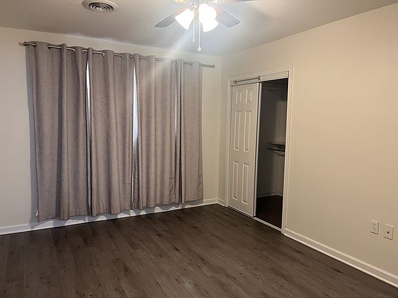 5th image of 3810 Pearl St