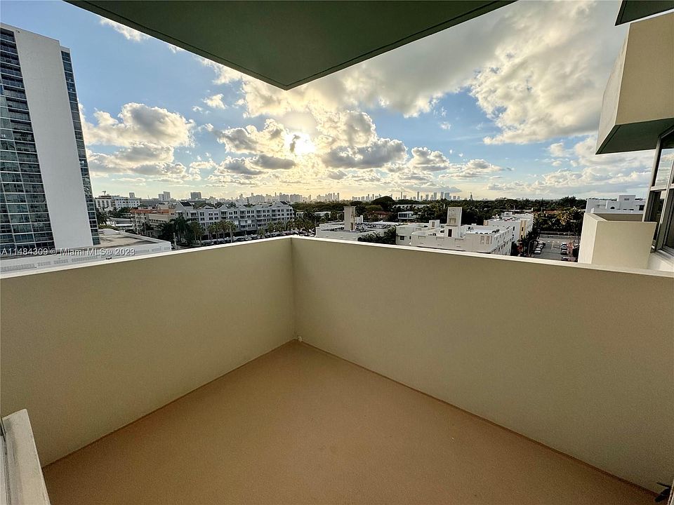 1st image of 2890 Collins Ave #820