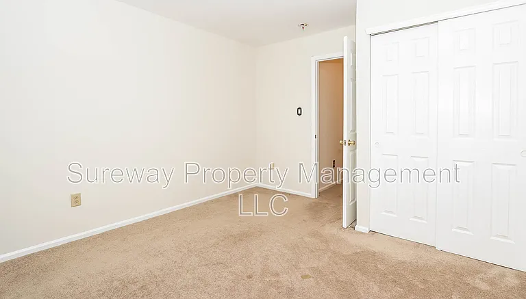 197 Lake Dr — Photo 14