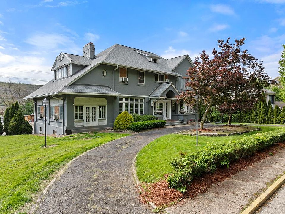 1st image of 1413 Pleasant Avenue