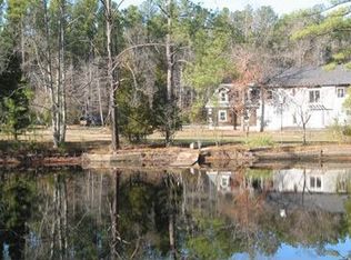 8118 Farrington Mill Rd, Chapel Hill, NC 27517