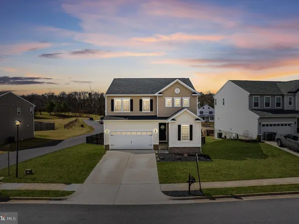 237 Pleasant Hill Dr, Boyce, VA 22620