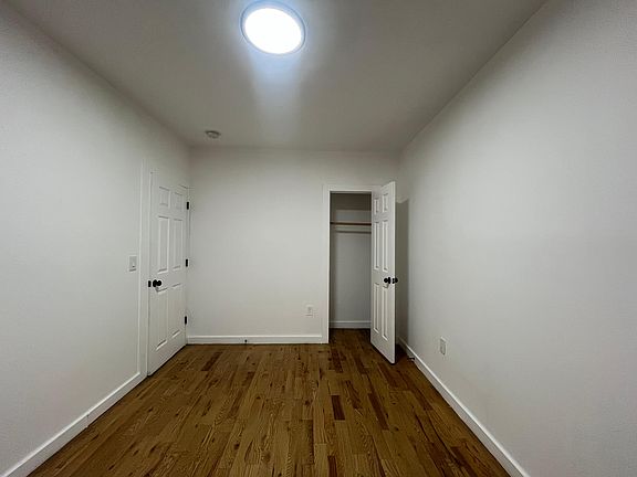 4th image of 12 Gardner Ave #1E