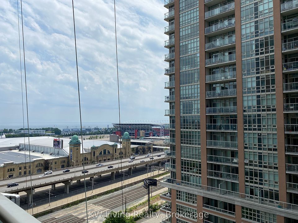 1st image of 65 E Liberty St #1507
