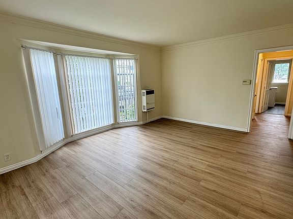 5th image of 5405 Fernwood Ave #5413