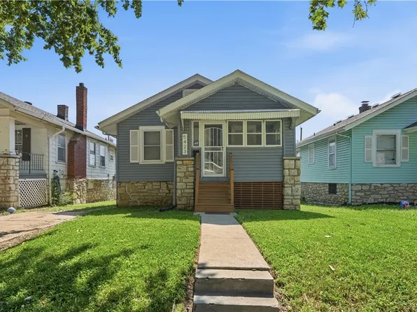 5423 Wabash Ave, Kansas City, MO 64130