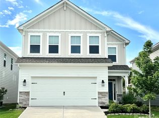 16018 River Tree Ln, Charlotte, NC 28278